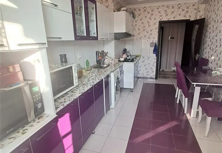 3 otaqlı mənzil Satılır, Yeni Yasamal qəs., Yasamal, Bakı