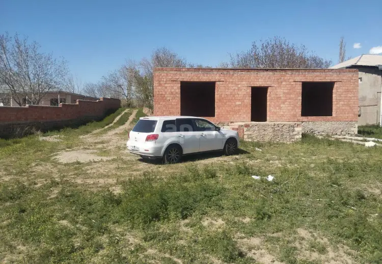 4 otaqlı mənzil ,