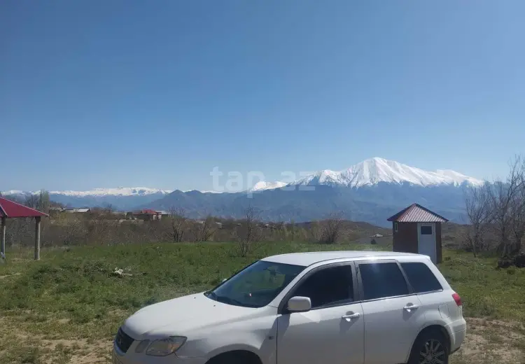 4 otaqlı mənzil ,