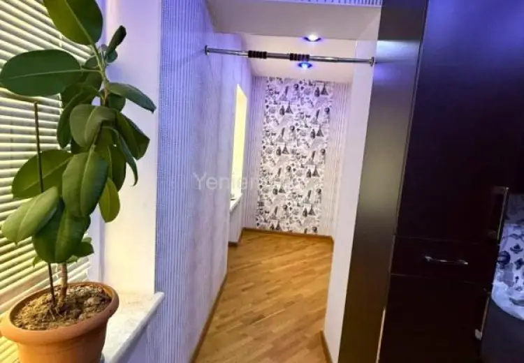 750 AZN - 3 otaqlı mənzil Kirayə (aylıq), Nizami, Bakı