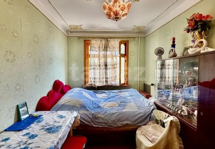 4 otaqlı mənzil , Bakı