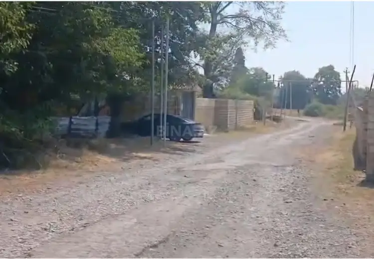 5 sot Torpaq Satılır, Qəbələ