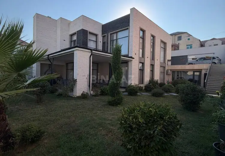 8 otaqlı mənzil Satılır, Badamdar qəs., Səbail, Bakı