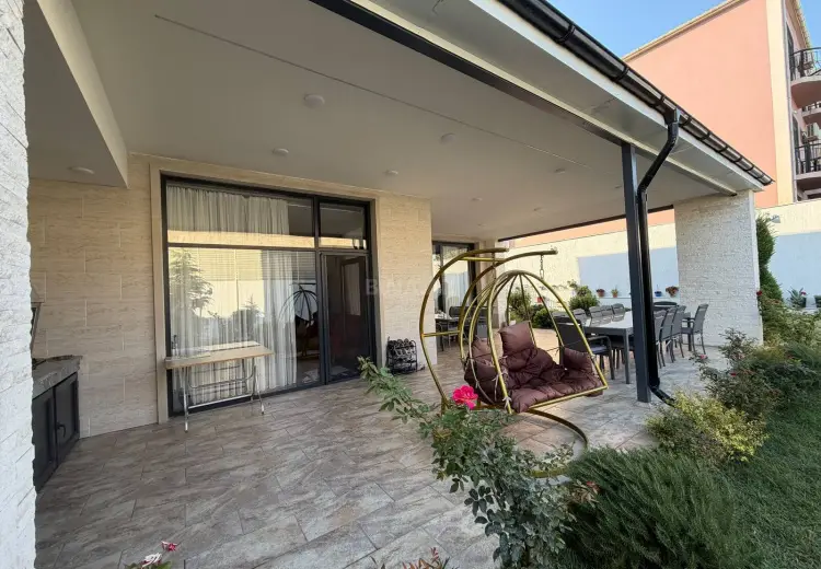 8 otaqlı mənzil Satılır, Badamdar qəs., Səbail, Bakı