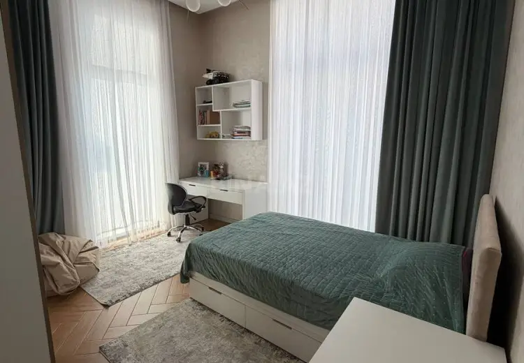 8 otaqlı mənzil Satılır, Badamdar qəs., Səbail, Bakı