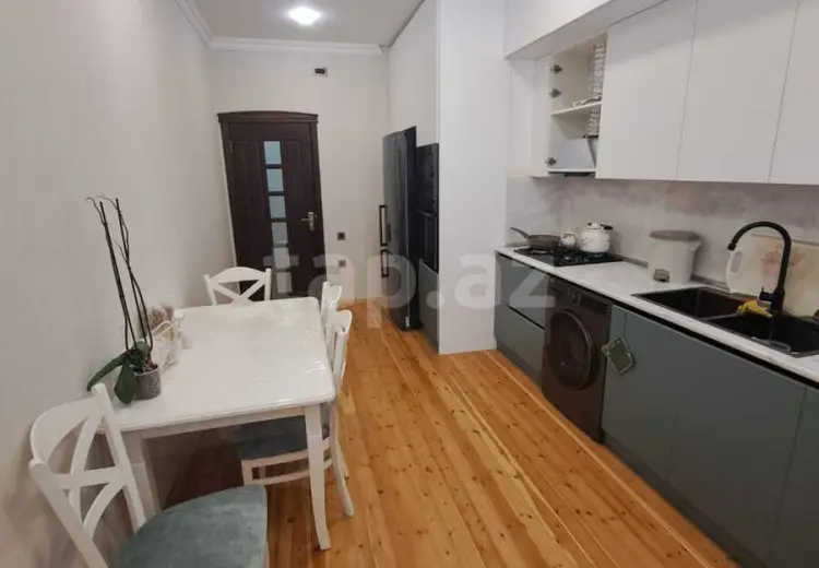 3 otaqlı mənzil , Xırdalan