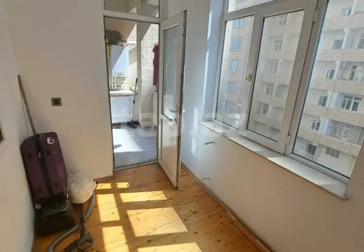 3 otaqlı mənzil , Xırdalan