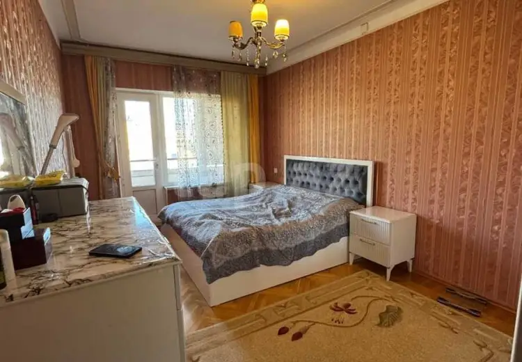 3 otaqlı mənzil , Bakı