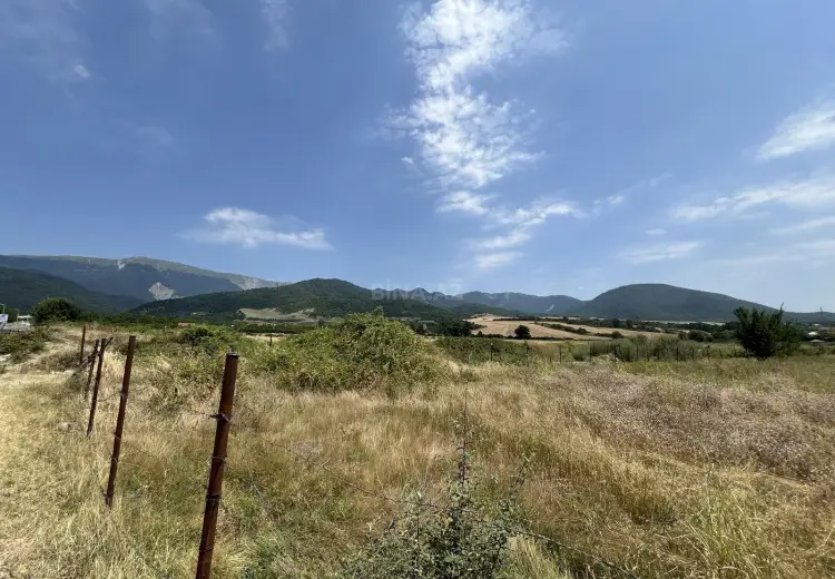 37 sot Torpaq Satılır, İsmayıllı
