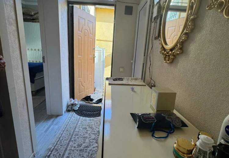 2 otaqlı mənzil Satılır, Bakı