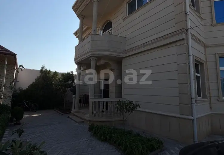 9 otaqlı mənzil , Sumqayıt