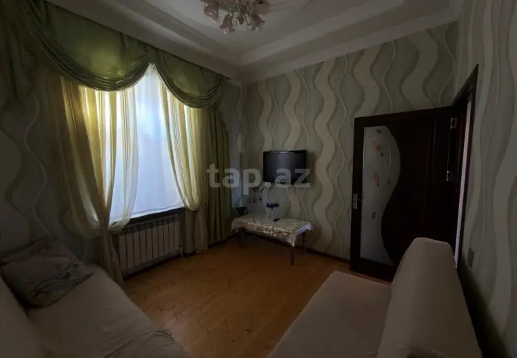 9 otaqlı mənzil , Sumqayıt