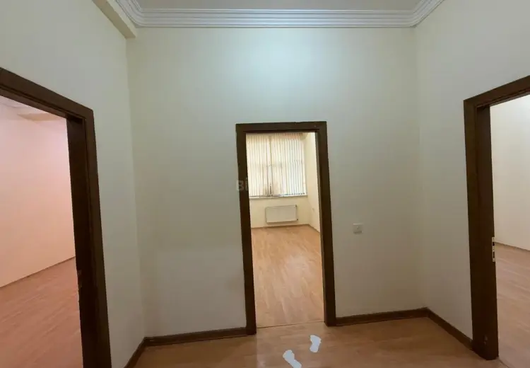 220 m² Obyekt / Ofis Kirayə (aylıq), Nəsimi, Bakı