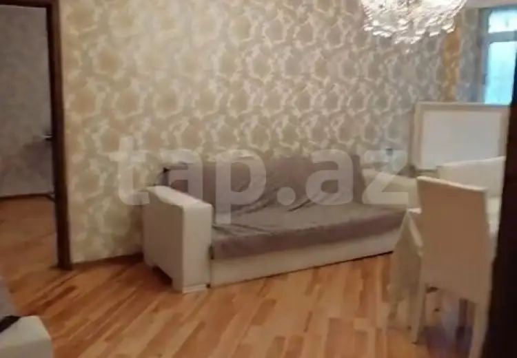 4 otaqlı mənzil , Gəncə