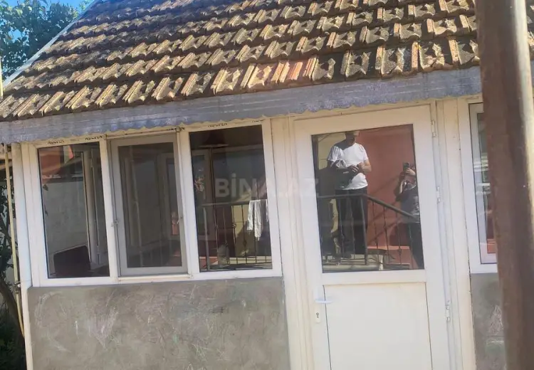 5 otaqlı mənzil Satılır, Şamaxı