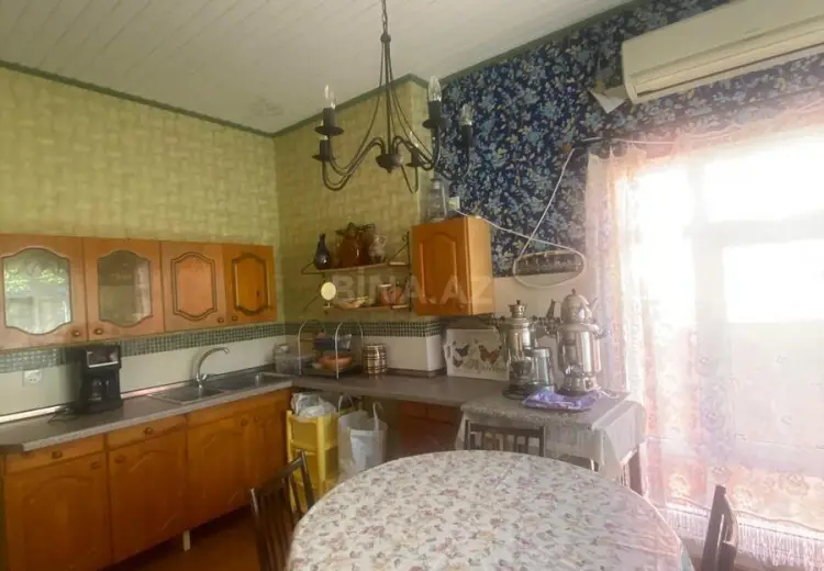 5 otaqlı mənzil Satılır, Şamaxı