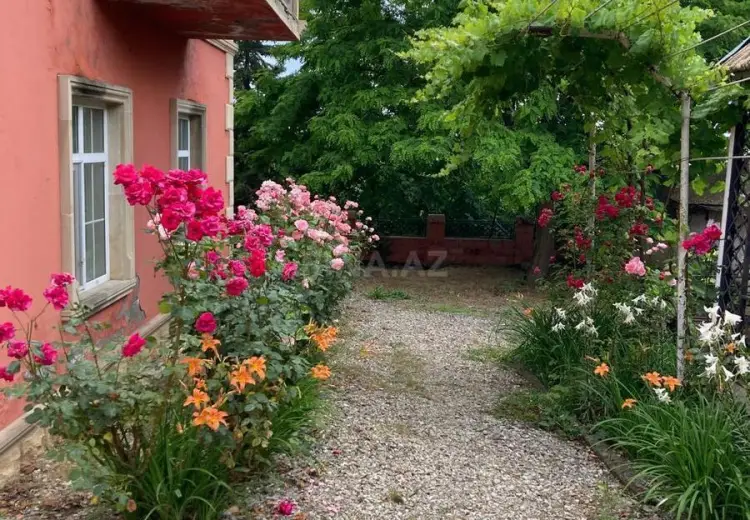 5 otaqlı mənzil Satılır, Şamaxı