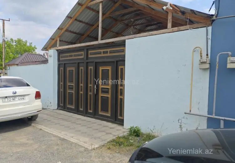 6 otaqlı mənzil Satılır, Qəbələ