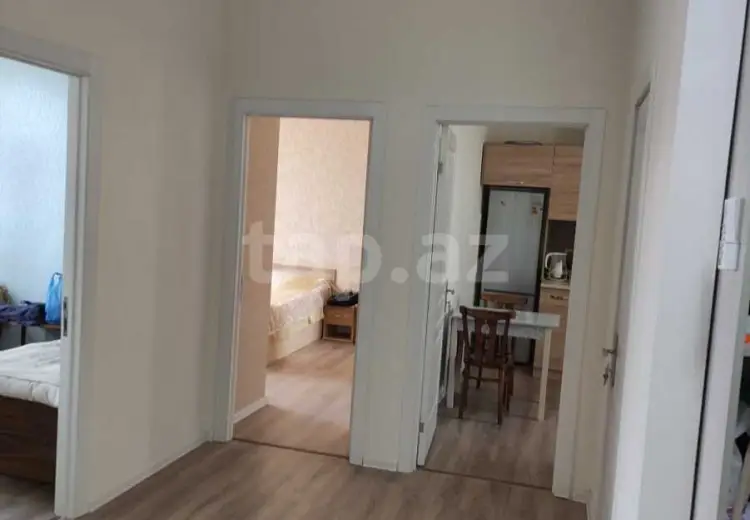 450 AZN - 4 otaqlı mənzil Kirayə (aylıq), Hövsan qəs., Suraxanı, Bakı