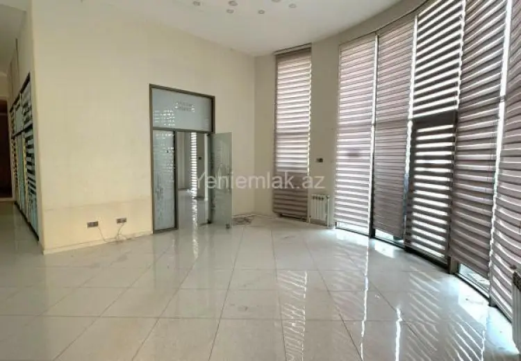 410 m² Obyekt / Ofis Satılır, Sumqayıt Bulvarı, Sumqayıt