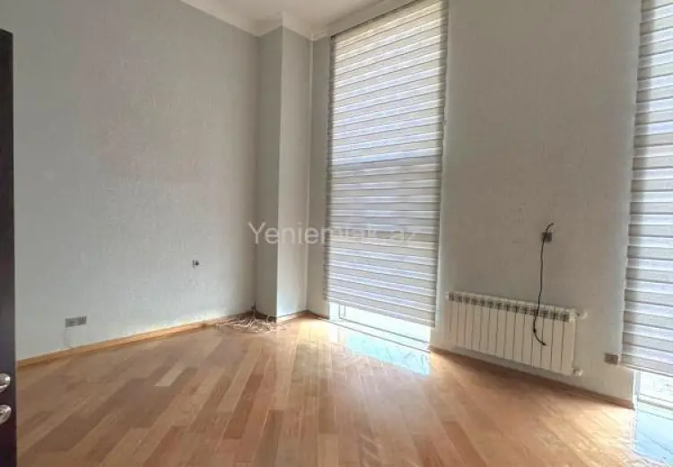 410 m² Obyekt / Ofis Satılır, Sumqayıt Bulvarı, Sumqayıt