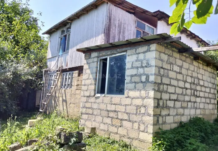 4 otaqlı mənzil Satılır, Quba