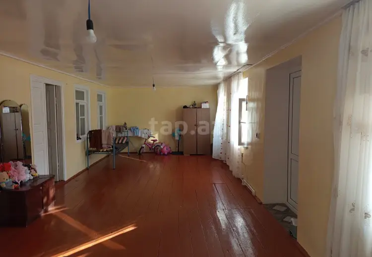 100 AZN - 3 otaqlı mənzil Kirayə (aylıq), Şamaxı