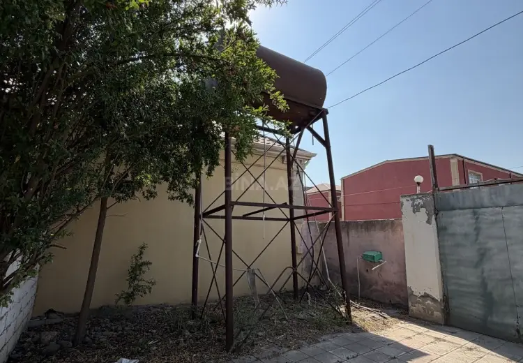 1200 m² Obyekt / Ofis Satılır, Beyləqan