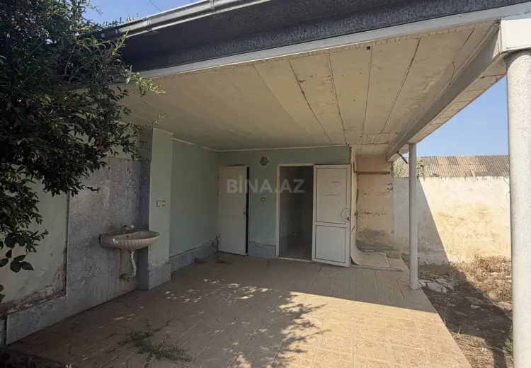 1200 m² Obyekt / Ofis Satılır, Beyləqan