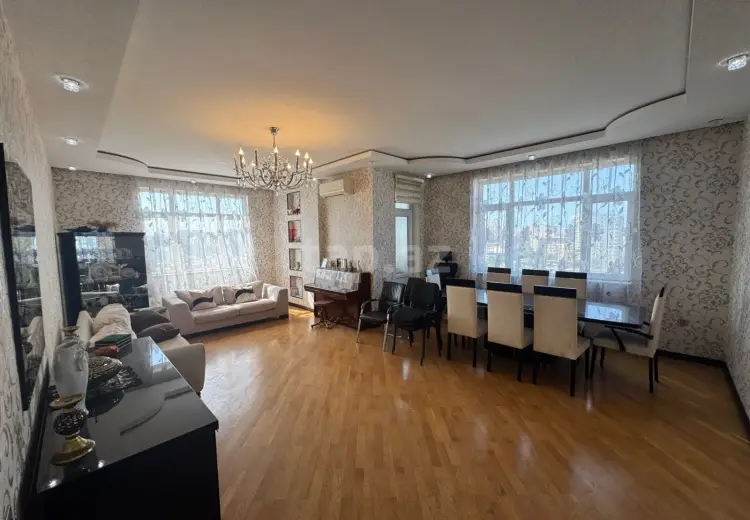 3 otaqlı mənzil , Bakı
