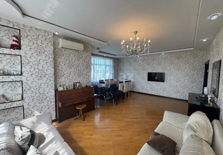 3 otaqlı mənzil , Bakı