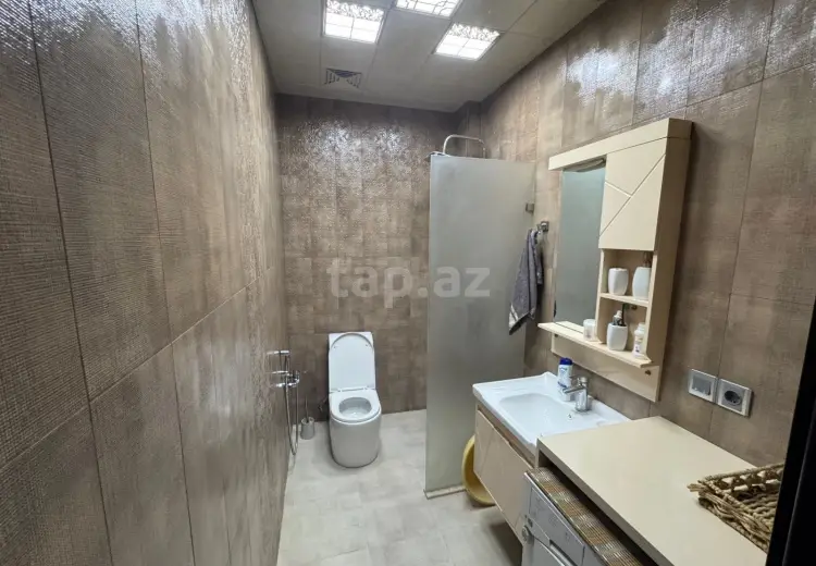 3 otaqlı mənzil , Bakı