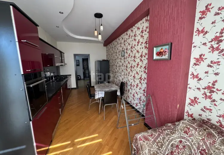 3 otaqlı mənzil , Bakı