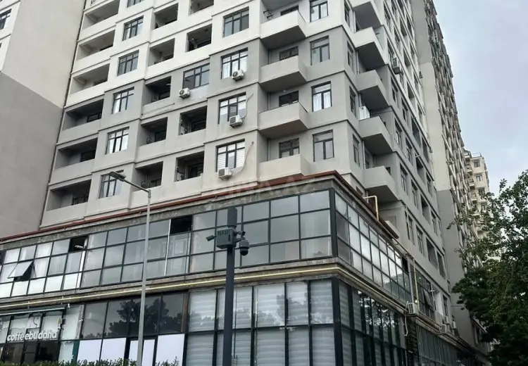 2 otaqlı mənzil Satılır, 8-ci kilometr, Nizami, Bakı