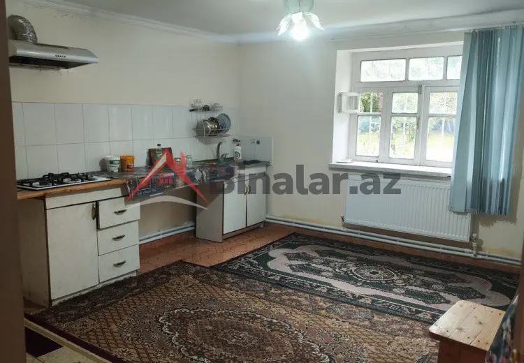 6 otaqlı mənzil Satılır, Qusar
