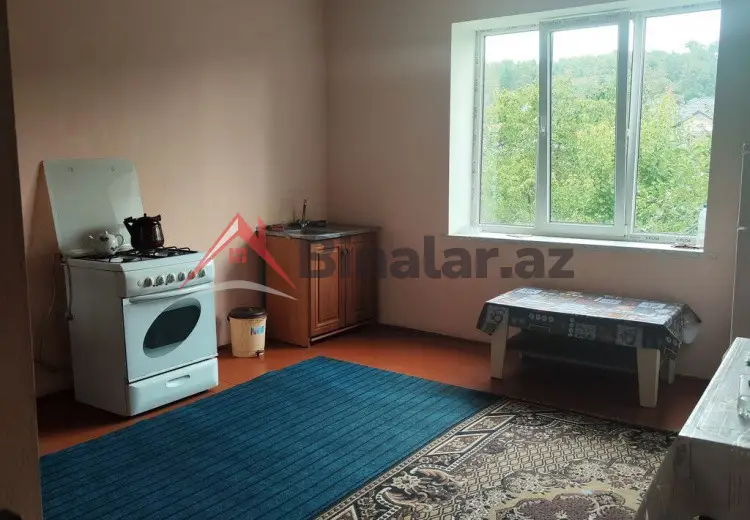 6 otaqlı mənzil Satılır, Qusar