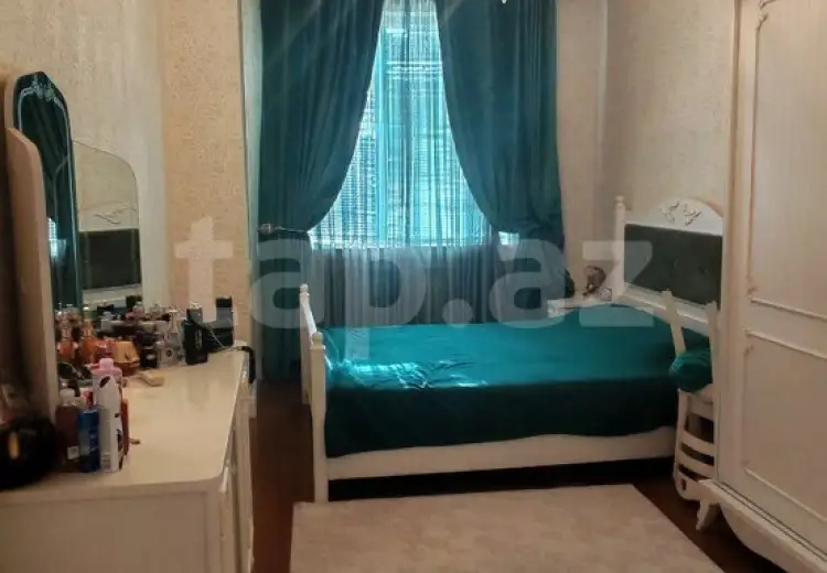 3 otaqlı mənzil , Bakı