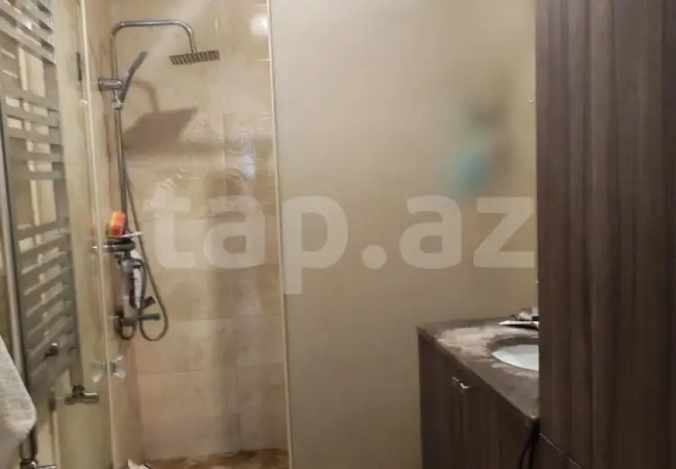 3 otaqlı mənzil , Bakı