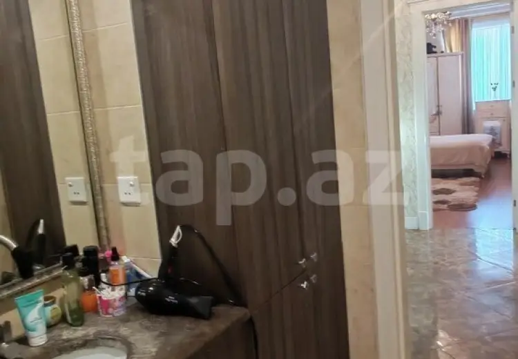 3 otaqlı mənzil , Bakı