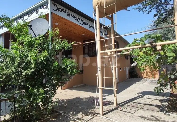 5 otaqlı mənzil , Şirvan