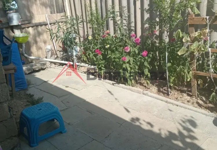 2 otaqlı mənzil Satılır, Şamaxı