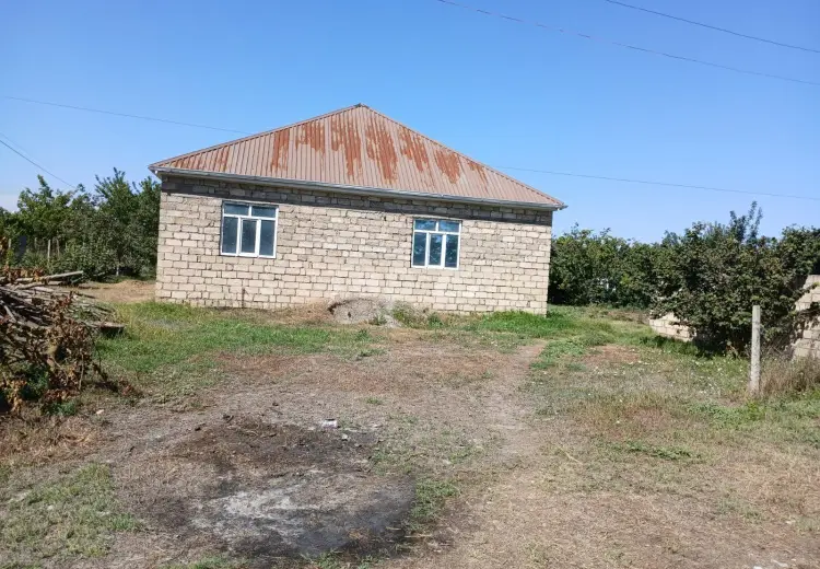 3 otaqlı mənzil , Xudat