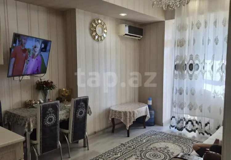 3 otaqlı mənzil , Xırdalan