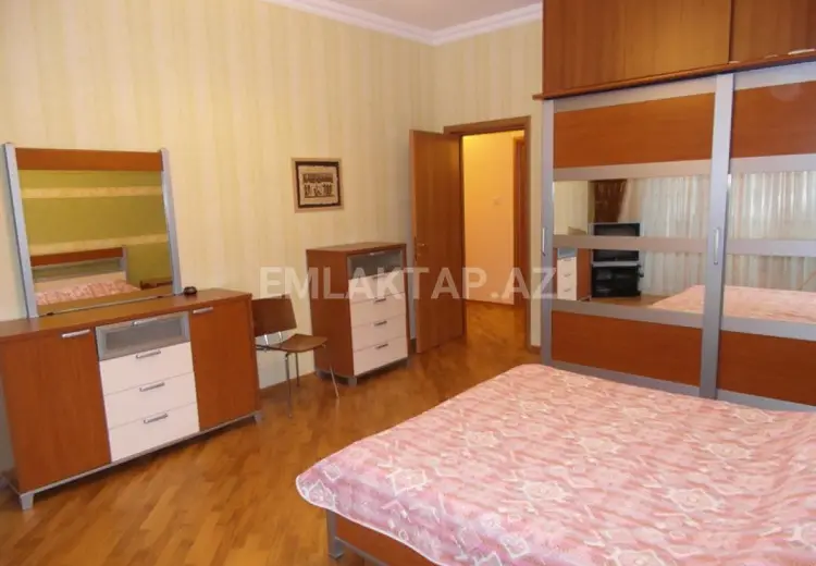 1 100 AZN - 3 otaqlı mənzil Kirayə (aylıq), Xətai, Bakı