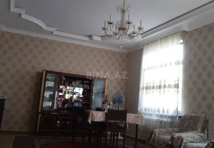 5 otaqlı mənzil Satılır, Gəncə