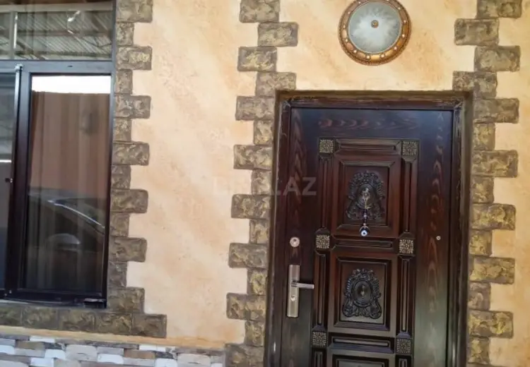 5 otaqlı mənzil Satılır, Gəncə