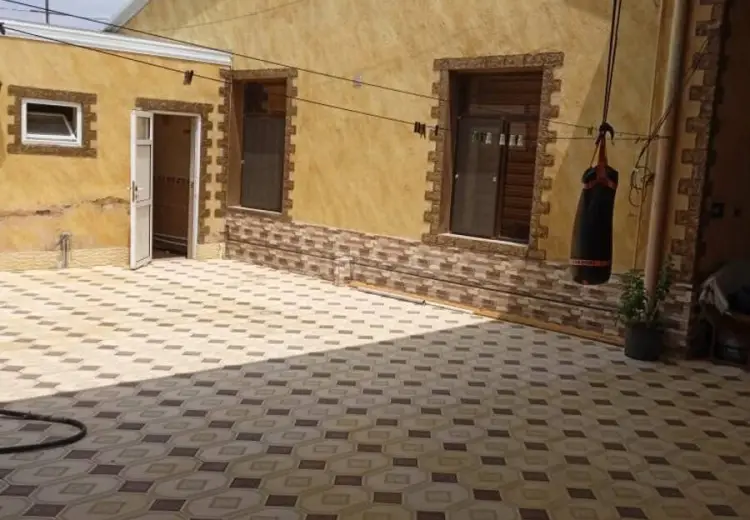 5 otaqlı mənzil Satılır, Gəncə