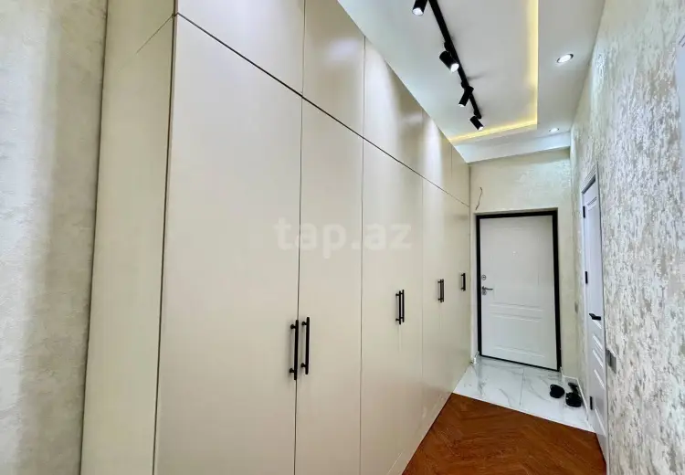 3 otaqlı mənzil , Bakı
