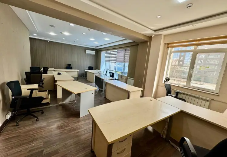 820 m² Obyekt / Ofis Kirayə (aylıq), Nəsimi, Bakı