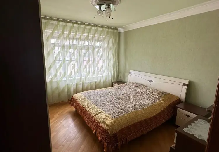 3 otaqlı mənzil Satılır, Gəncə
